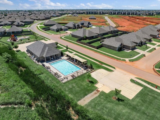 19616 Brookville Drive, Edmond, OK 73012
