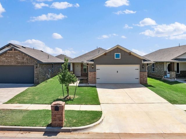 19616 Brookville Drive, Edmond, OK 73012