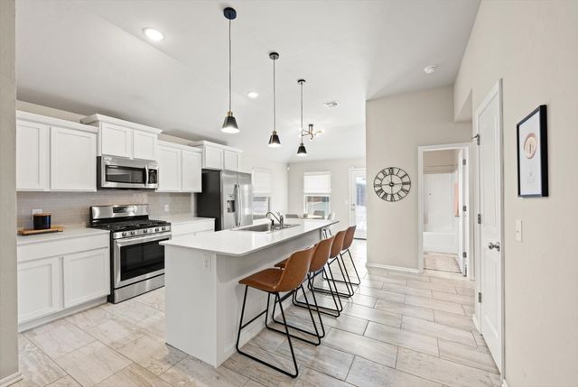 19616 Brookville Drive, Edmond, OK 73012