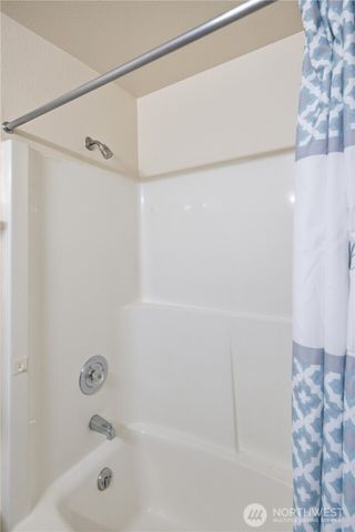 35311 19th Avenue SW, Federal Way, WA 98023