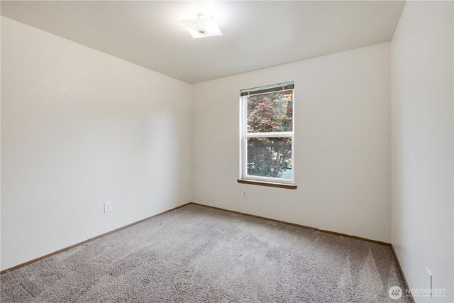 35311 19th Avenue SW, Federal Way, WA 98023