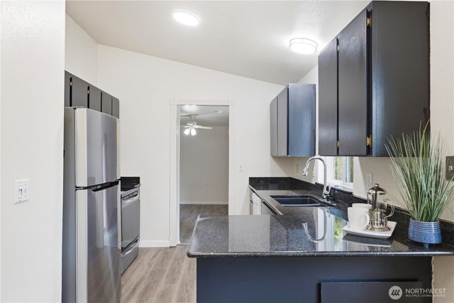 35311 19th Avenue SW, Federal Way, WA 98023
