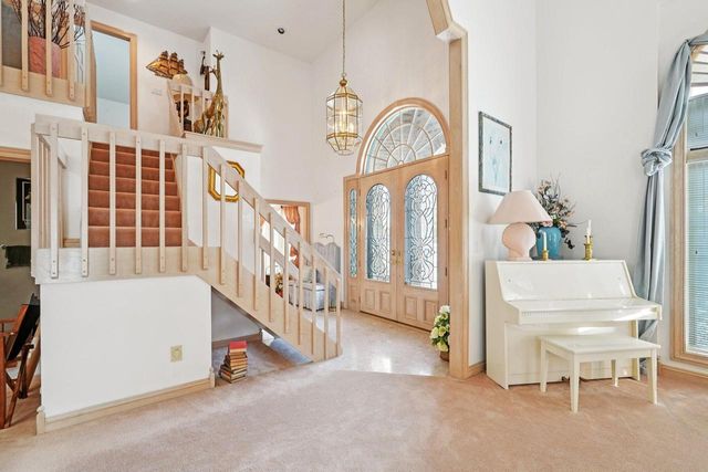 4555 Edington LANE, Brookfield, WI 53045