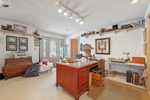 4555 Edington LANE, Brookfield, WI 53045