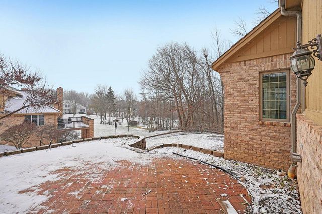 4555 Edington LANE, Brookfield, WI 53045