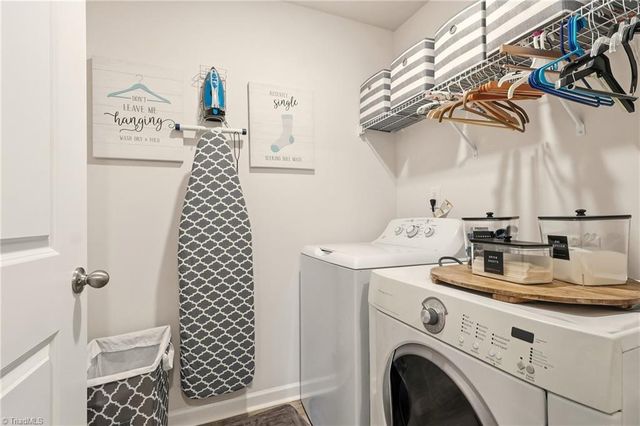 141 Emma Court, Lexington, NC 27295