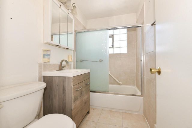 3819 S 53rd STREET, Milwaukee, WI 53220