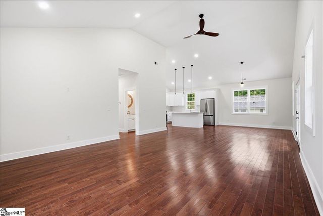 103 Perry Avenue, Simpsonville, SC 29681