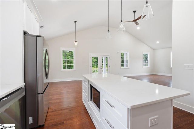 103 Perry Avenue, Simpsonville, SC 29681