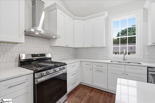 103 Perry Avenue, Simpsonville, SC 29681