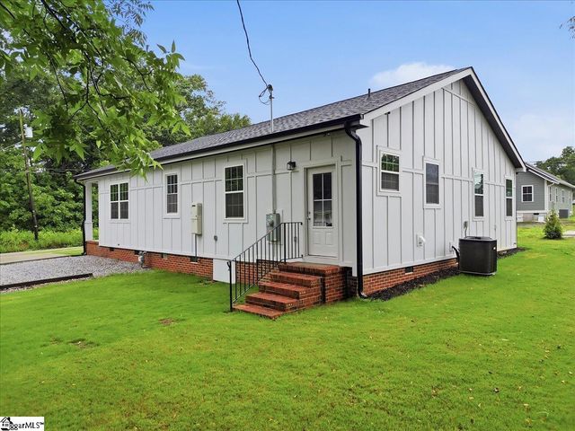 103 Perry Avenue, Simpsonville, SC 29681