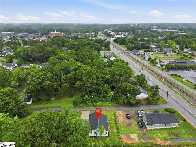 103 Perry Avenue, Simpsonville, SC 29681