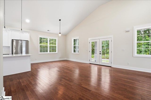 103 Perry Avenue, Simpsonville, SC 29681