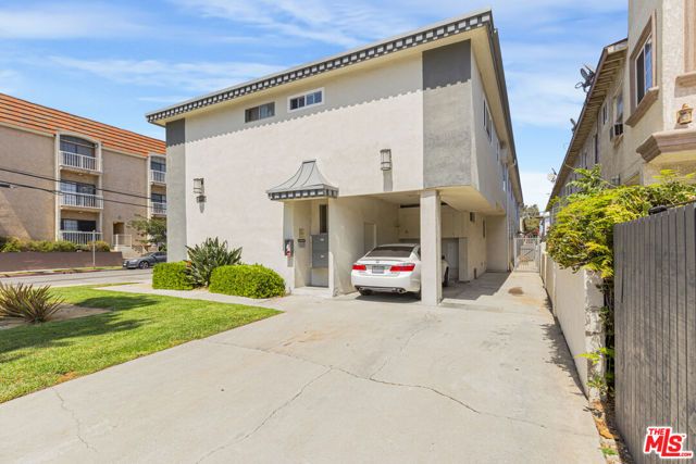 3602 Keystone Avenue, Los Angeles, CA 90034