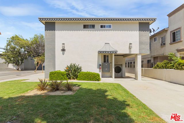 3602 Keystone Avenue, Los Angeles, CA 90034