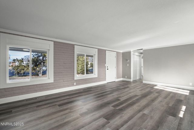 97 Prater Way, Sparks, NV 89431