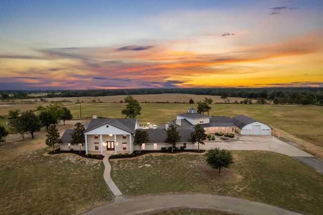 11254 Farm Road 195, Paris, TX 75462