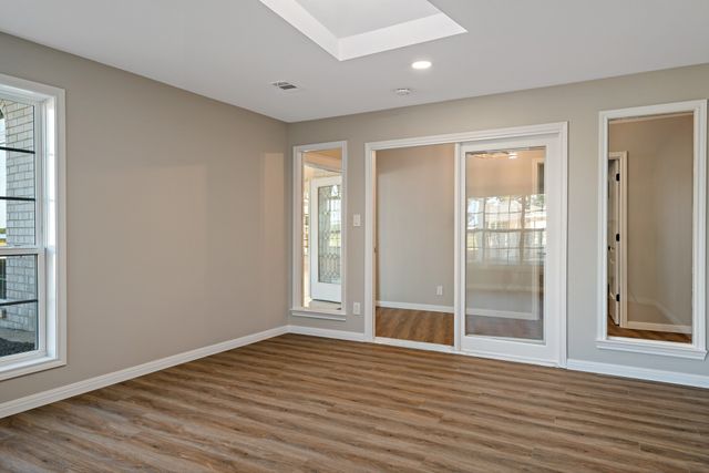 11254 Farm Road 195, Paris, TX 75462