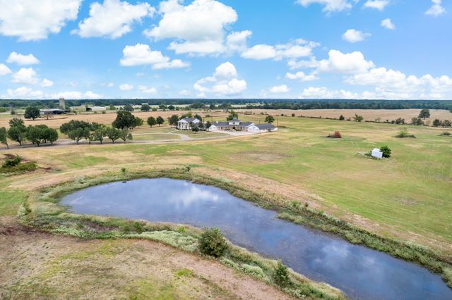 11254 Farm Road 195, Paris, TX 75462