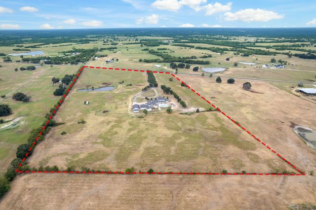 11254 Farm Road 195, Paris, TX 75462