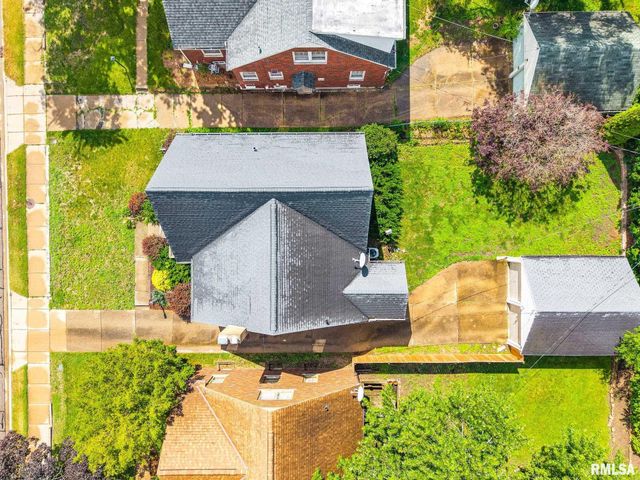 405 W FORREST HILL Avenue, Peoria, IL 61604