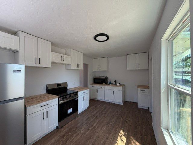1701 Islla Dr, Corpus Christi, TX 78416