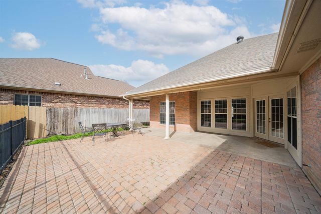 44 Oak Creek Ridge, Longview, TX 75605