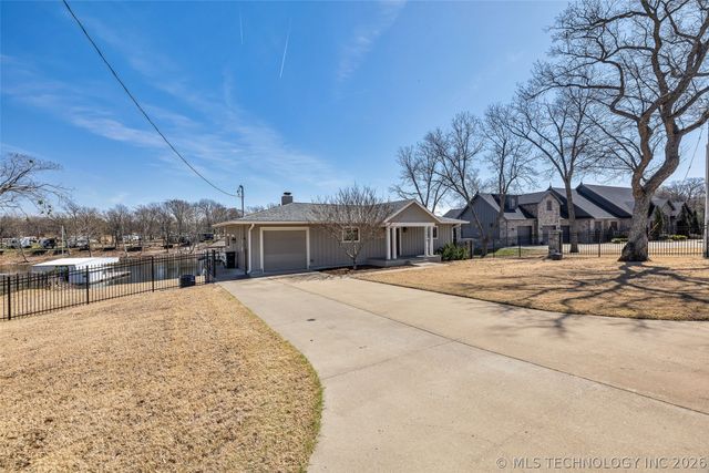 35670 S 4467 Road, Vinita, OK 74301
