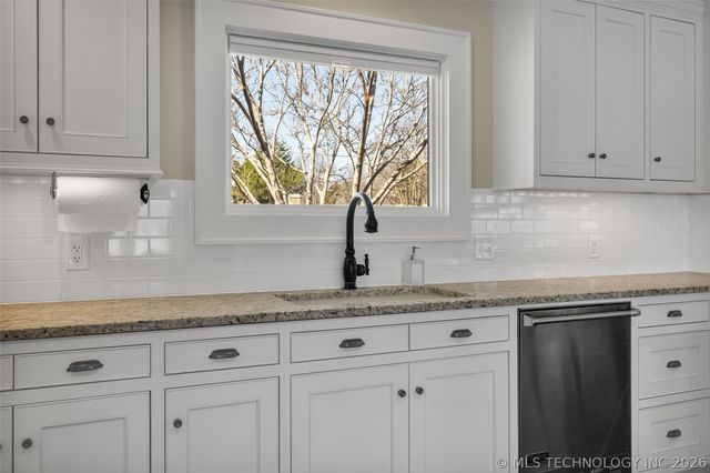 35670 S 4467 Road, Vinita, OK 74301