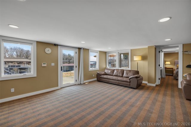 35670 S 4467 Road, Vinita, OK 74301