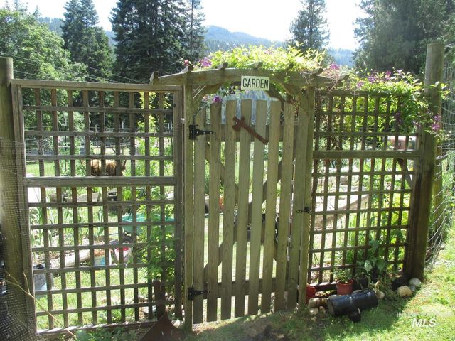 145 Little Smith Creek Rd, Kooskia, ID 83539