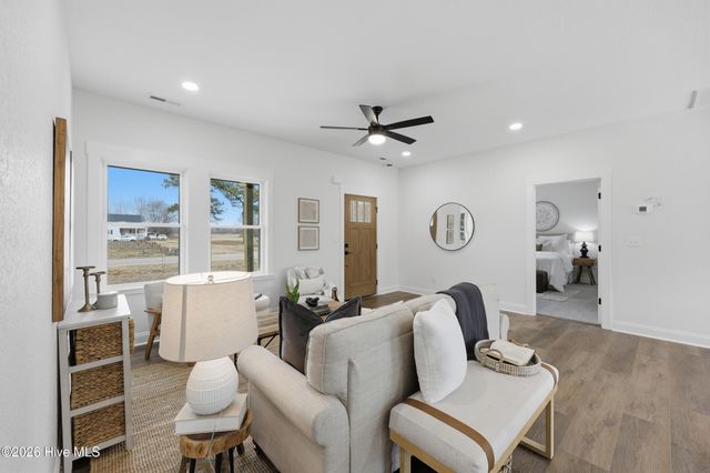 1428 Lynchs Corner Road, Elizabeth City, NC 27909