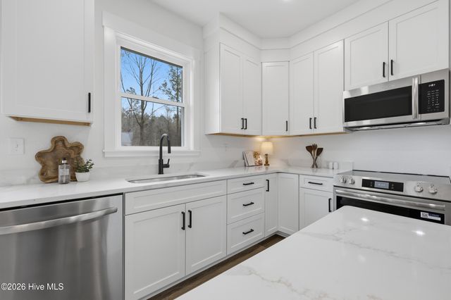 1428 Lynchs Corner Road, Elizabeth City, NC 27909