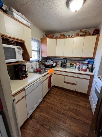 6657 Onyx Drive N, North Richland Hills, TX 76180