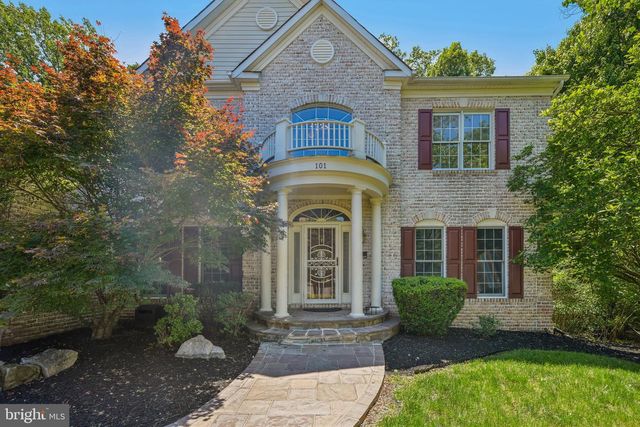 101 WHISTLING WOOD CT, Accokeek, MD 20607