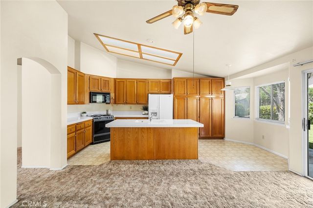 39555 Glenwood Court, Murrieta, CA 92563