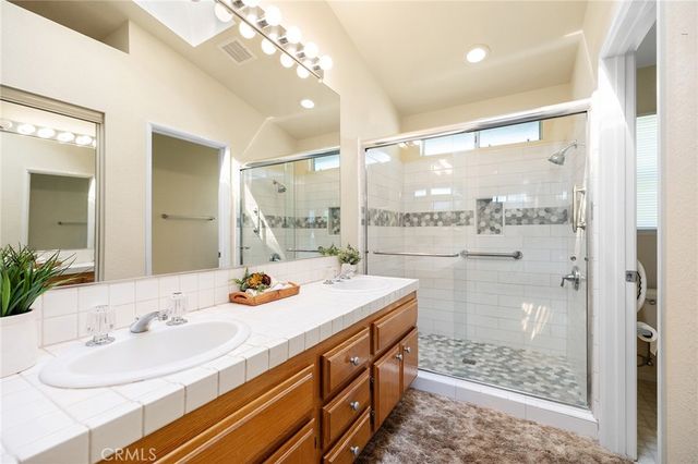 39555 Glenwood Court, Murrieta, CA 92563