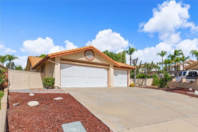 39555 Glenwood Court, Murrieta, CA 92563