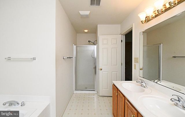 1104 BALLEY DR, Phoenixville, PA 19460