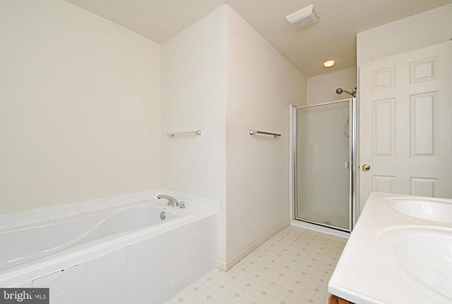 1104 BALLEY DR, Phoenixville, PA 19460