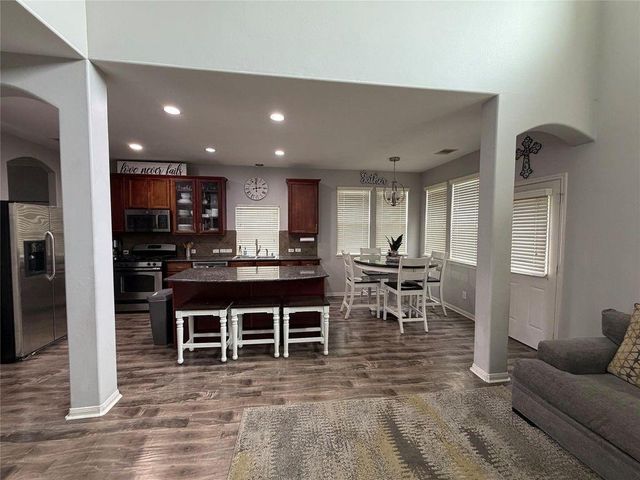1702 Lansing Cove Drive, Fresno, TX 77545