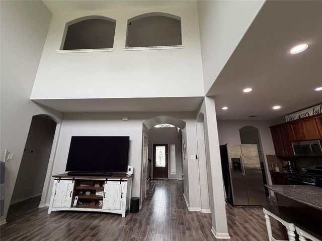 1702 Lansing Cove Drive, Fresno, TX 77545
