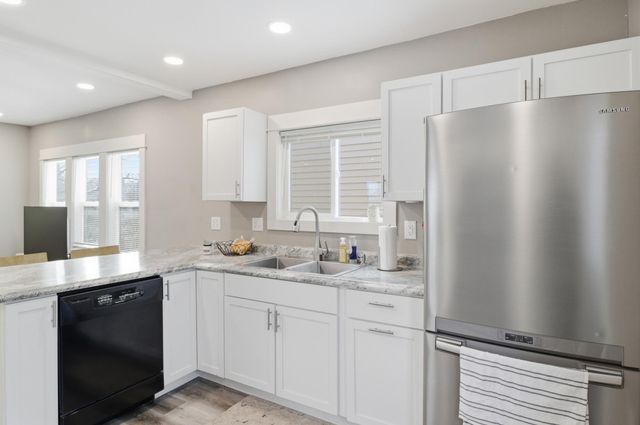 309 Etna Street, Saint Paul, MN 55106