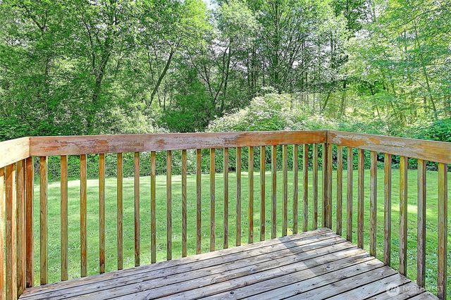 611 SW Camano Drive, Camano Island, WA 98282
