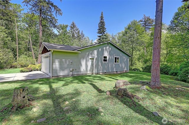 611 SW Camano Drive, Camano Island, WA 98282