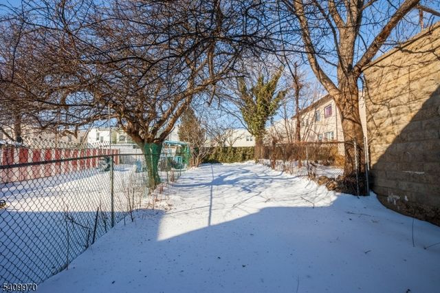 55 Garretson Ave, Bayonne City, NJ 07002