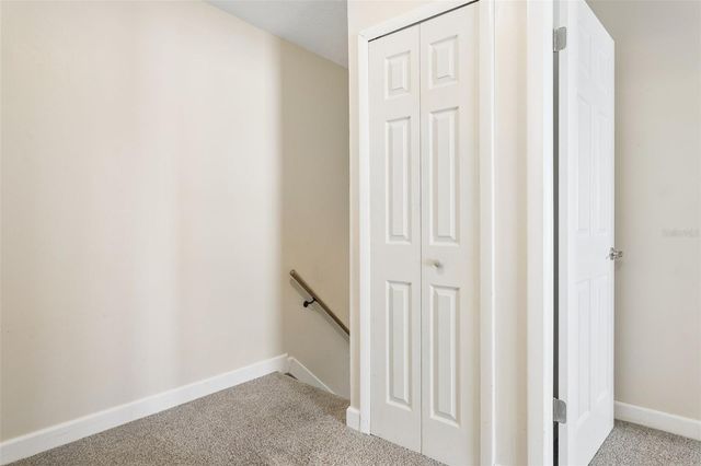 6341 TREETOP CIRCLE 6341, Temple Terrace, FL 33617