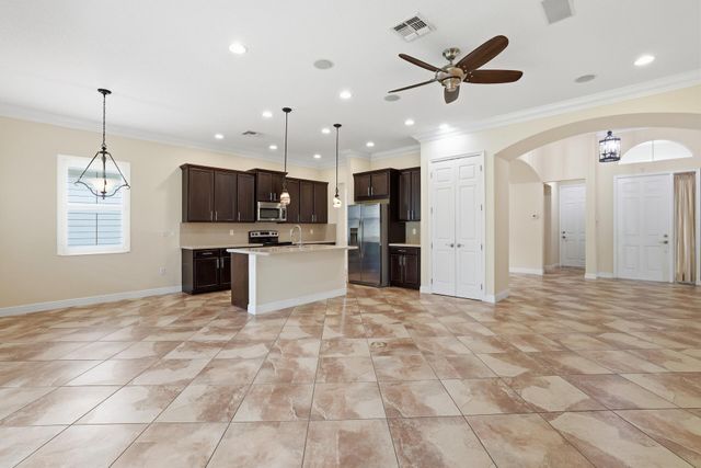 2106 Belcara Court, West Palm Beach, FL 33411