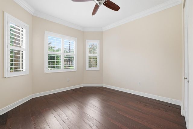 2106 Belcara Court, West Palm Beach, FL 33411