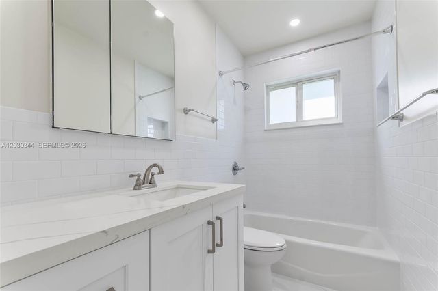 11527 SW 81st Road 11527, Pinecrest, FL 33156